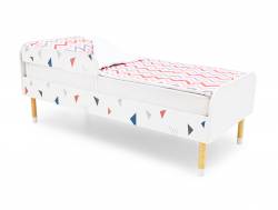 Кровать Stumpa Классика с бортиком рисунок Треугольники розовый, синий